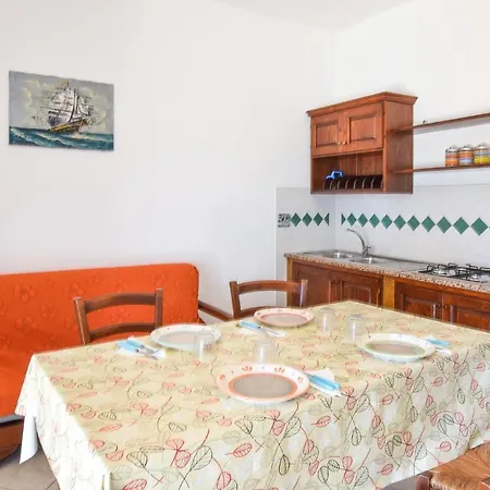 Lovely In With Kitchen